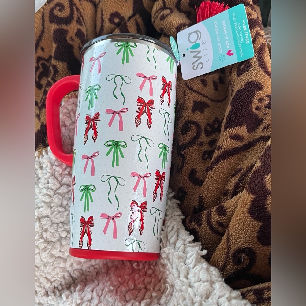 Swig Life Christmas red white green pink bows Insulated Travel Mug